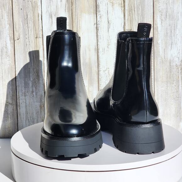 NEW - DKNY Women's Senni Chelsea Lug Boots - Size 9.5 - Black - Picture 5 of 11
